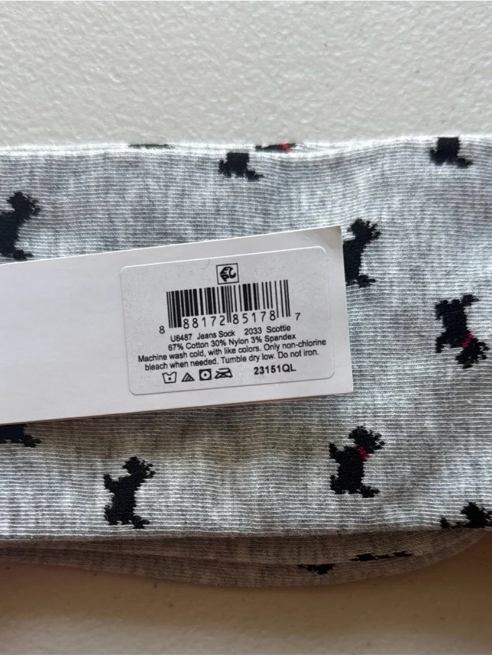 HUE Women's Corgi Pattern Ankle Socks & Scotty Dog Jeans Socks - lot of 2 pair